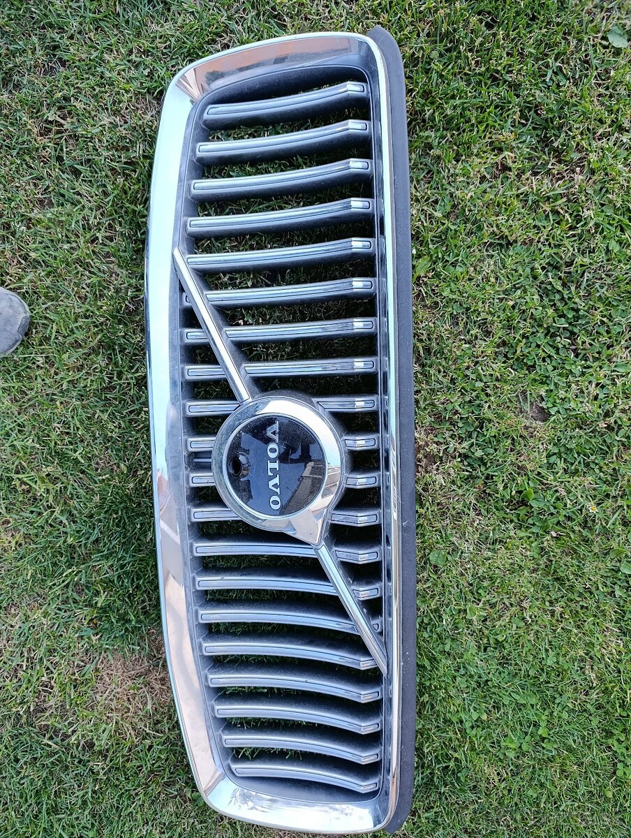 Maska Volvo xc90
