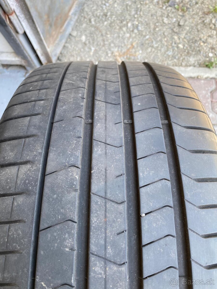255/35R19 96Y PIRELLI RUN FLAT