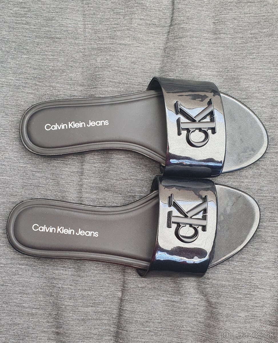 Calvin Klein šlapky