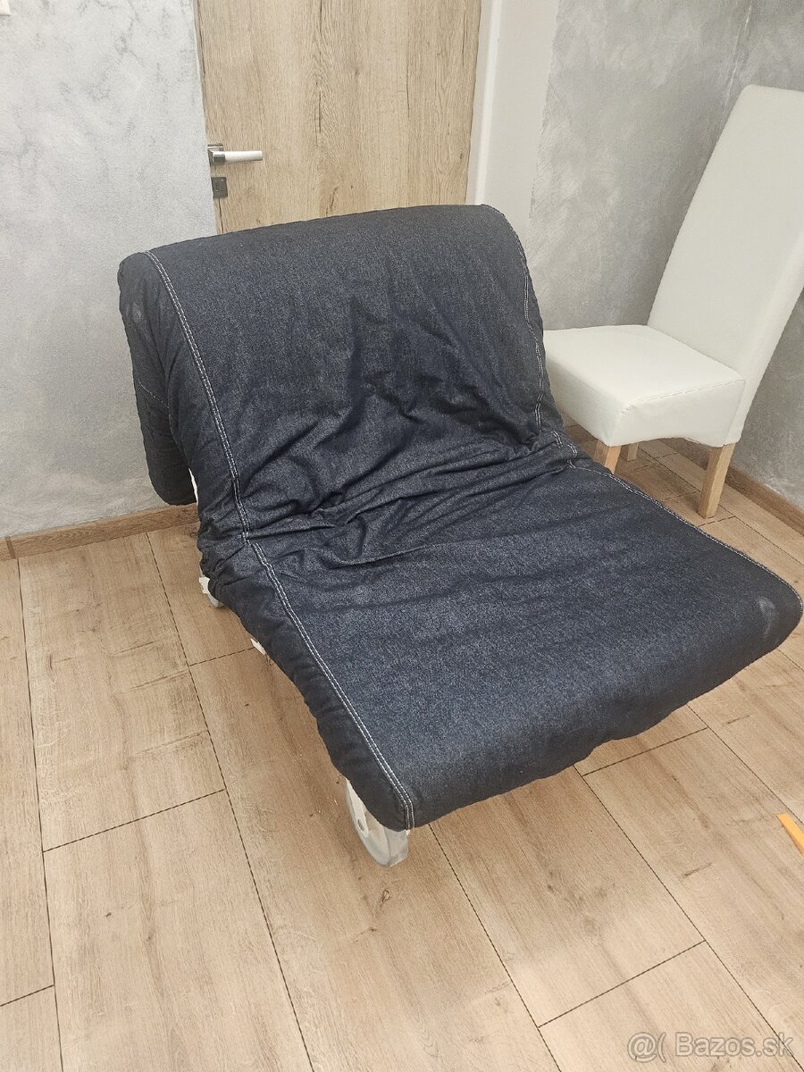 Rozťahovacia pohovka