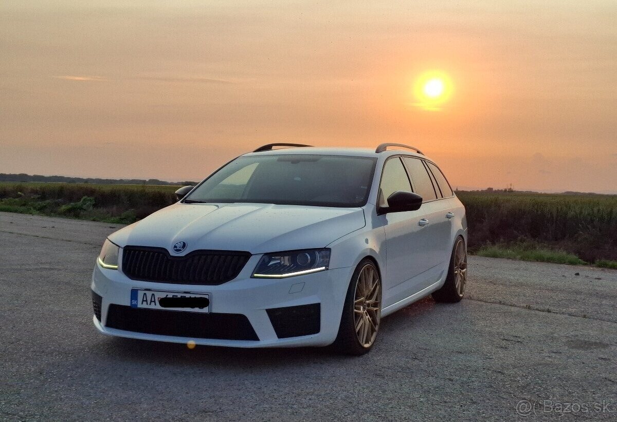 Škoda Octavia Combi RS 2.0TDI DSG 135kW 2015