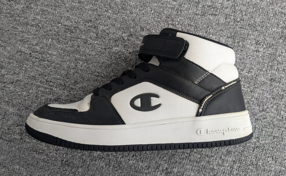 Botasky Champion č. 40