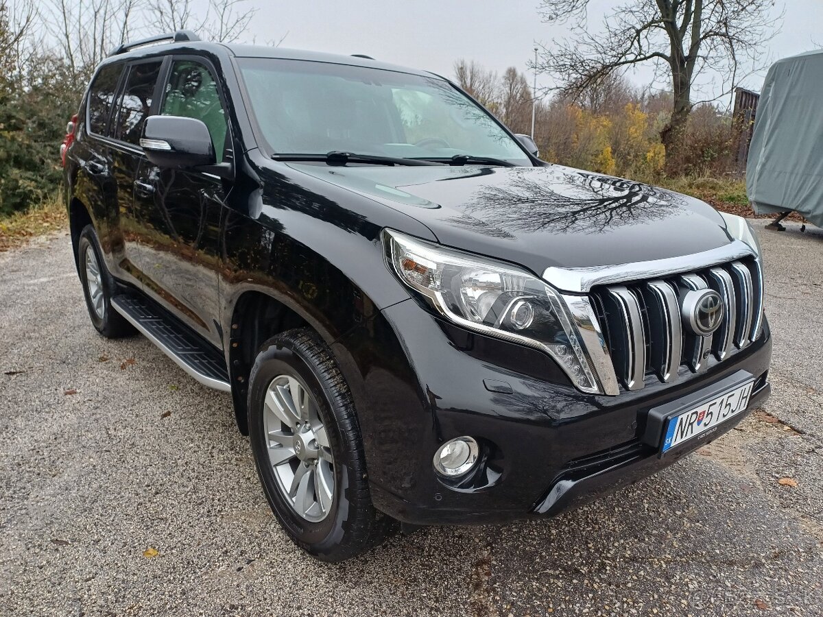 toyota land cruiser benzin