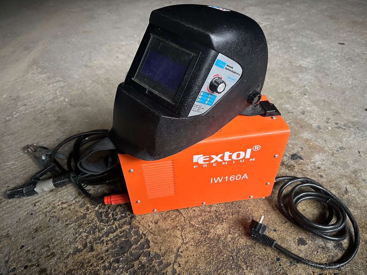 ZVÁRACÍ INVERTOR EXTOL PREMIUM IW 160 A + zváračska prilba