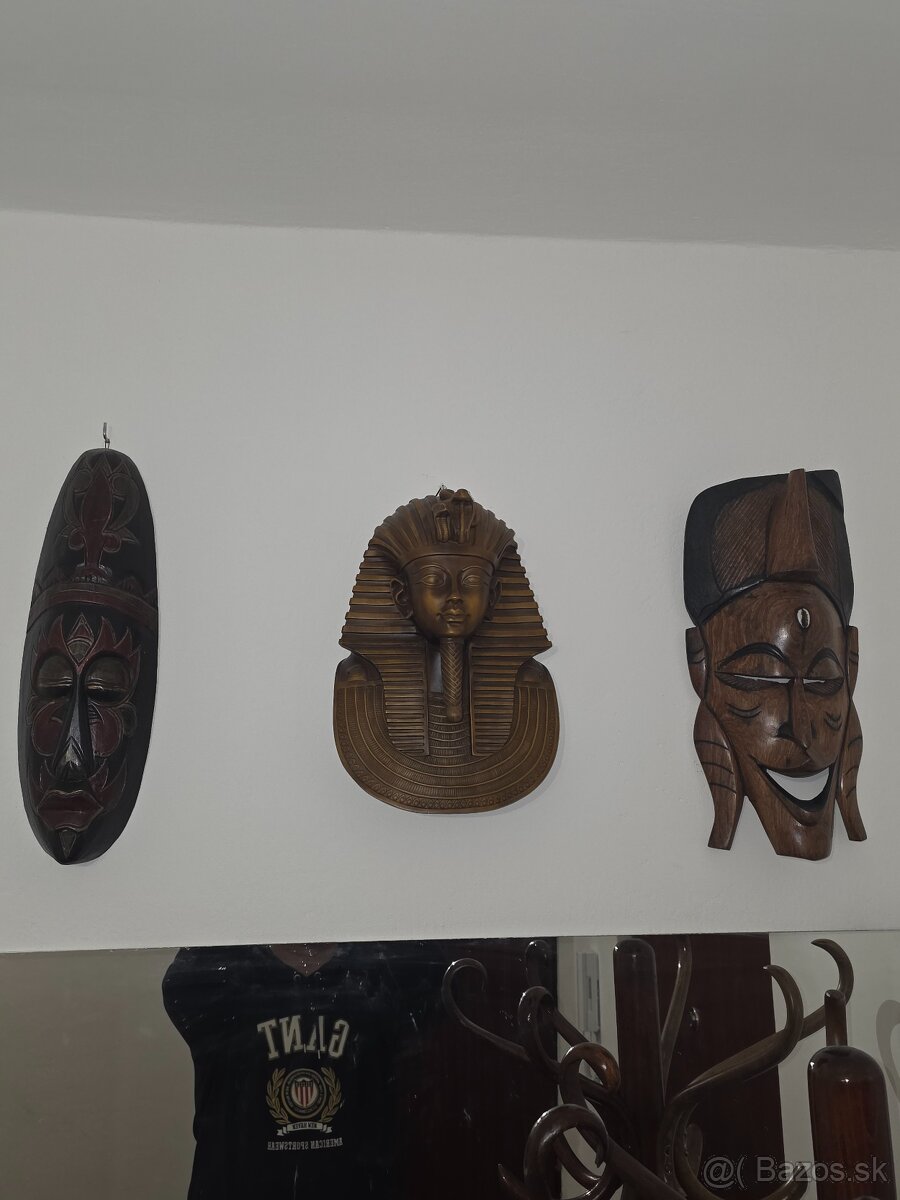 Masky drevené