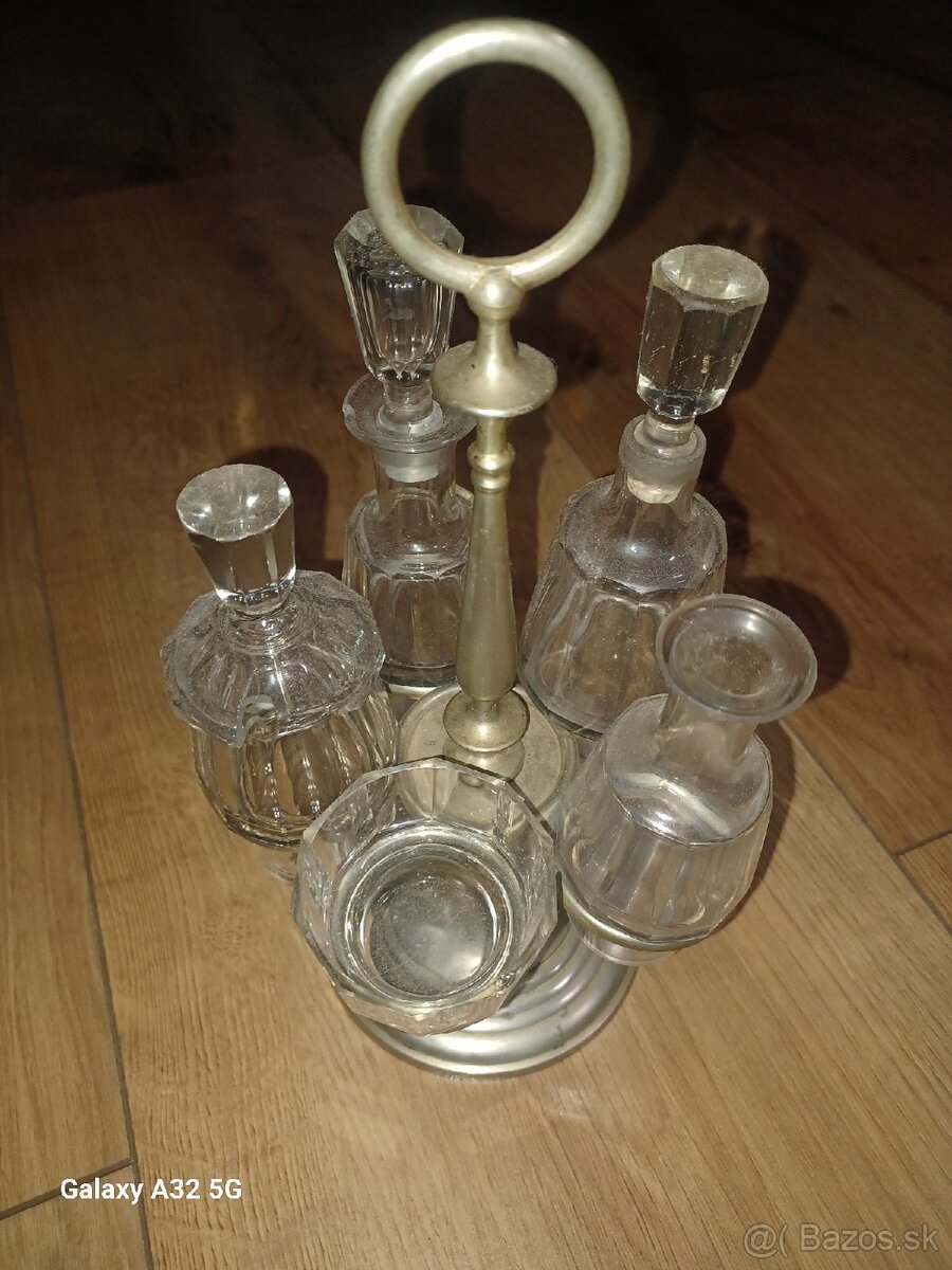 Solnička korenička