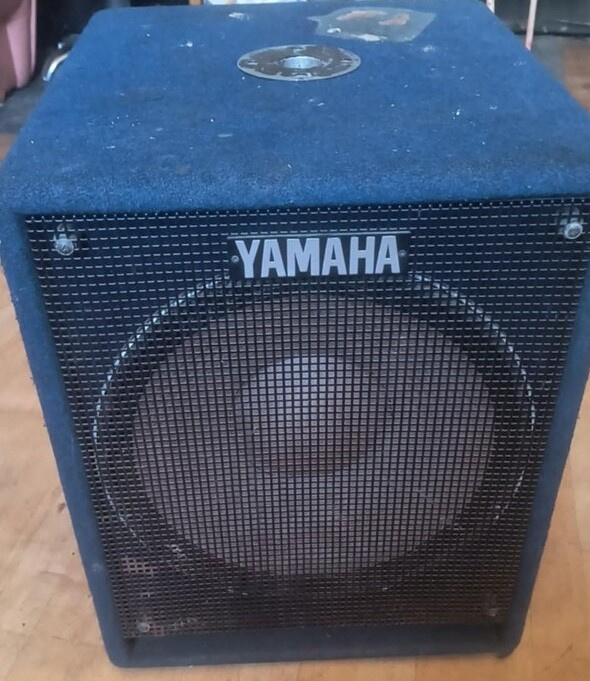 Predam vimenim aktivny subofer