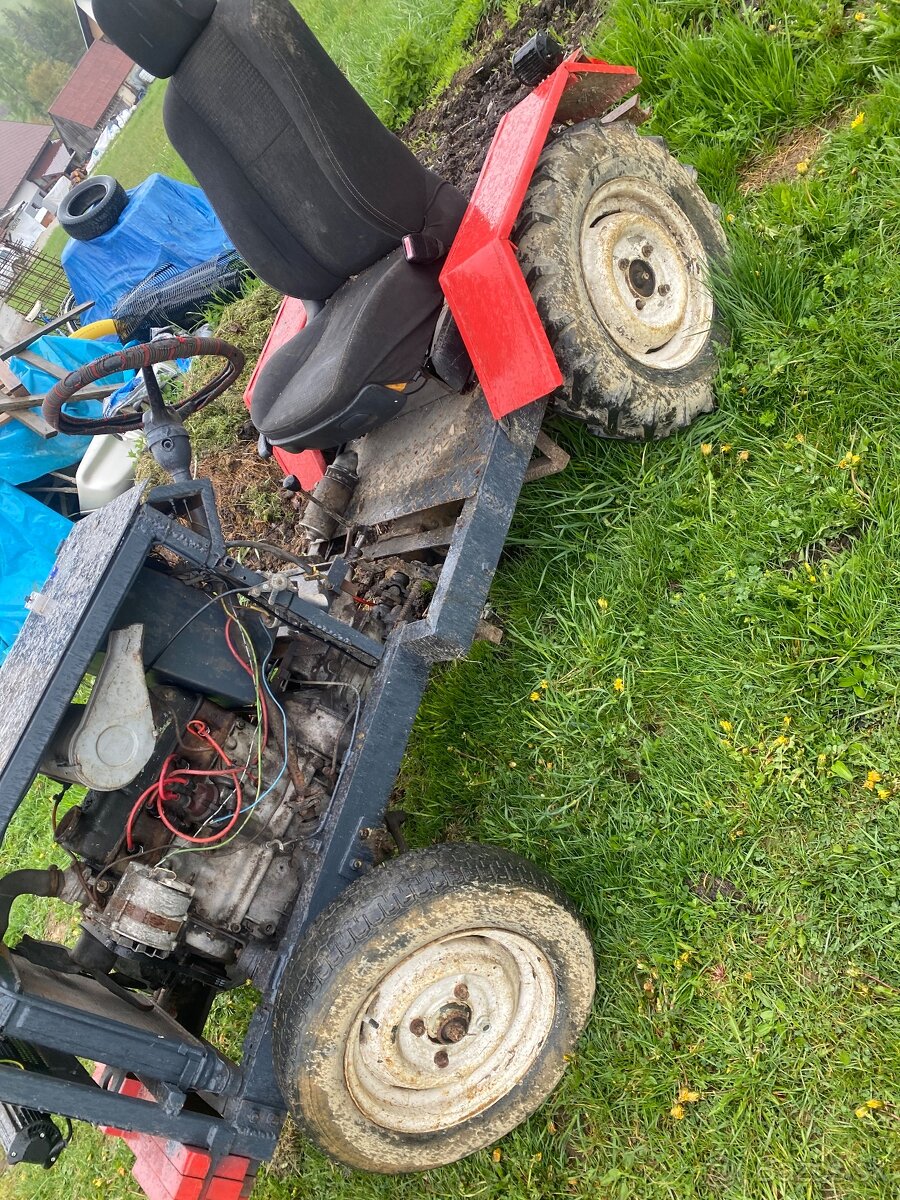Predám traktor