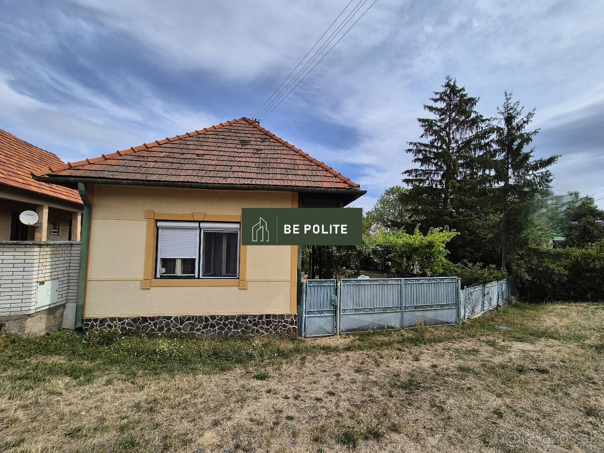 EXKLUZÍVNE Predaj 2-izbovej chalupy, 6 á pozemok, Pukanec