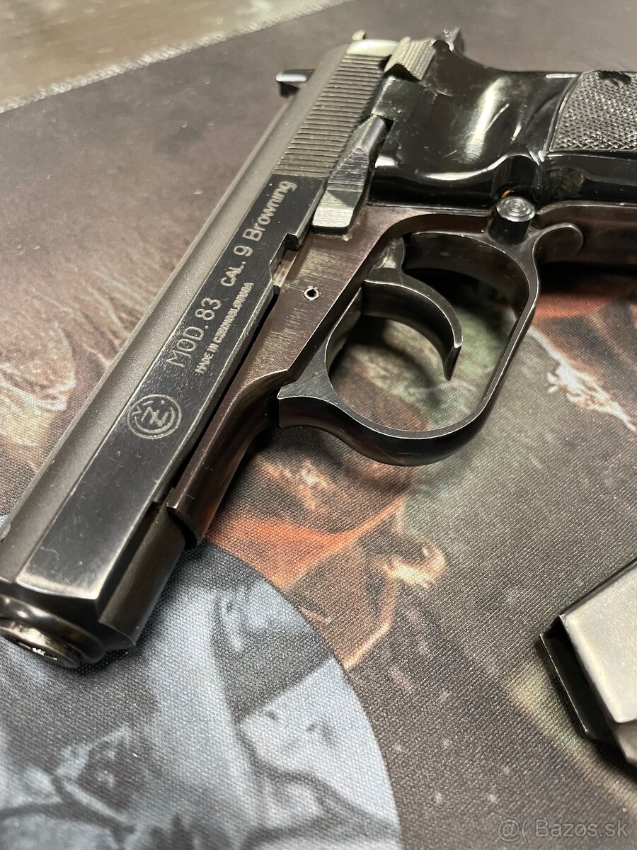 Pistol CZ83 9MM Browning