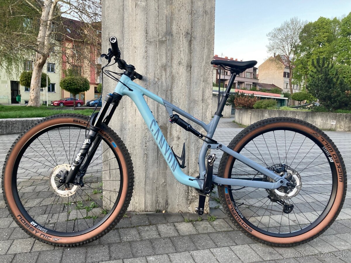 Canyon neuron 7 (2023), M