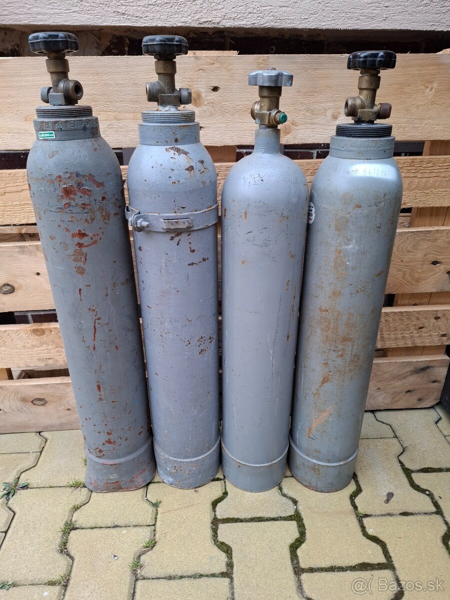 CO2 fľaše