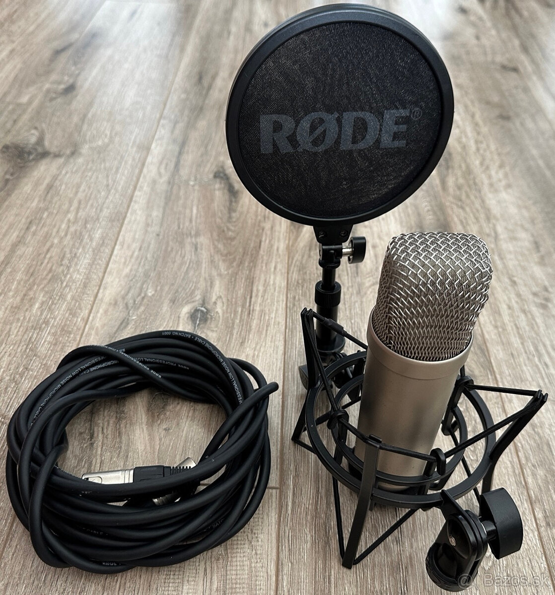 RODE NT1-A