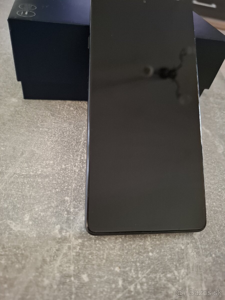 Motorola edge 20