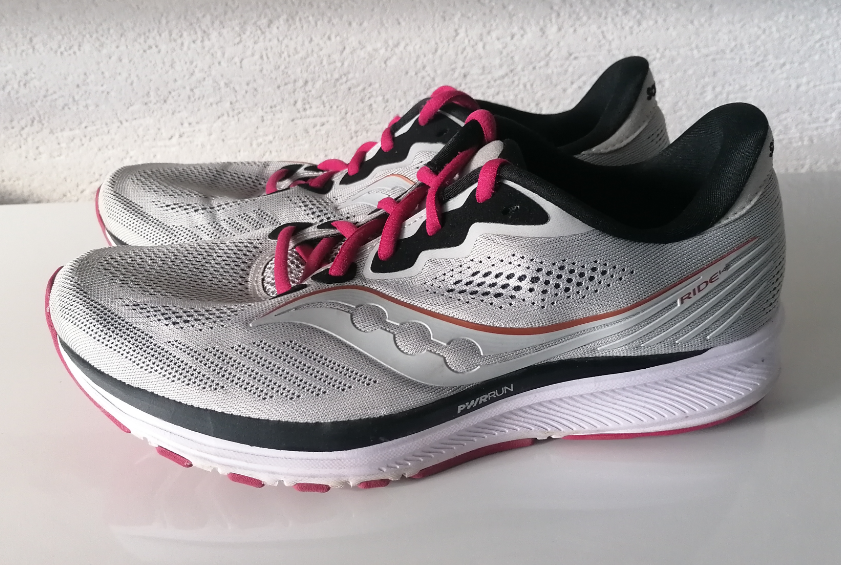 SAUCONY RIDE 14 - FOG/CHERRY PC:119,90EUR Bežecké tenisky