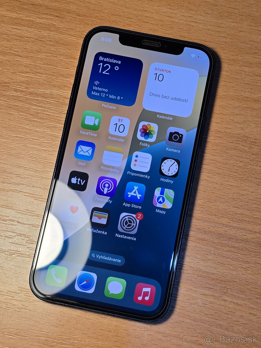 Apple iPhone 12 - 64GB