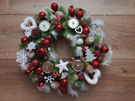 ADVENTNÝ VENČEK. 3D