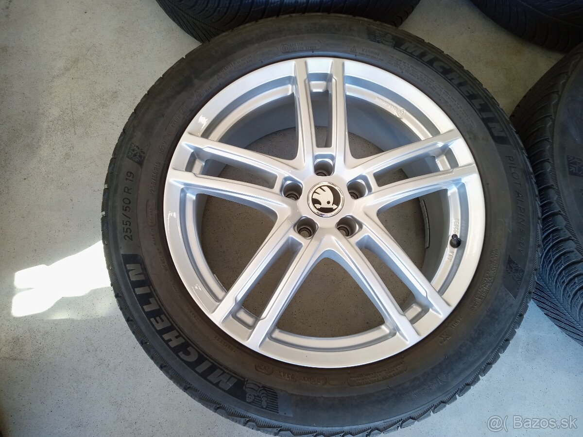 4ks zimne ALU 5x112 R19 8J ET45 DEZENT SKODA ENYAQ