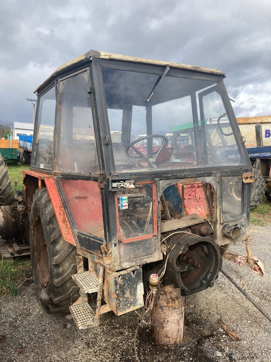 Predám zadnú časť traktora Zetor 6911 6718 5718 5618