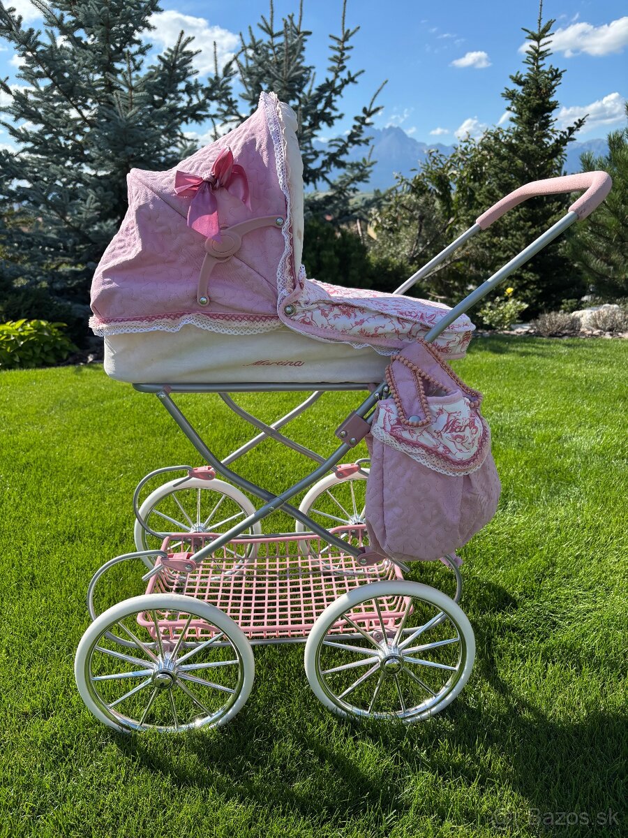 Detský kočík na hranie