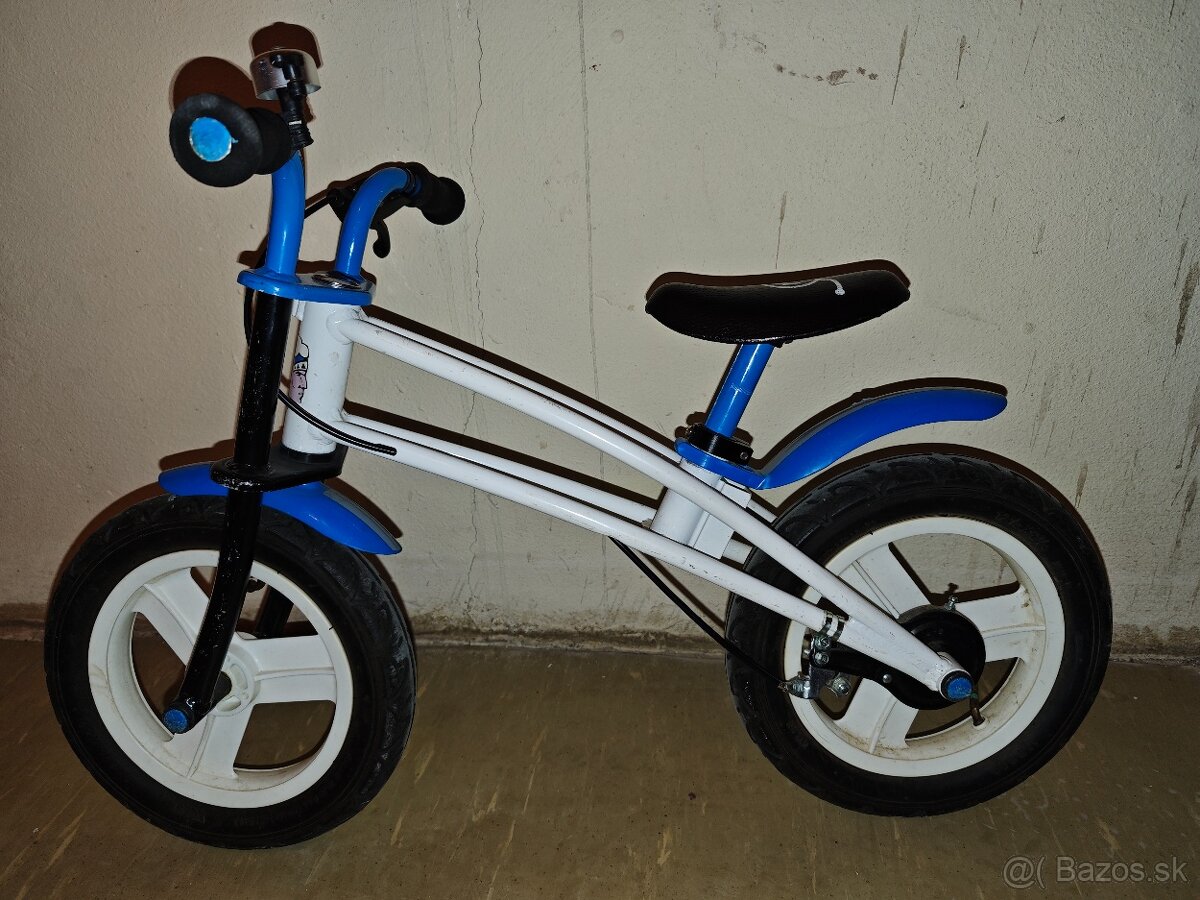 Detské odrážadlo.