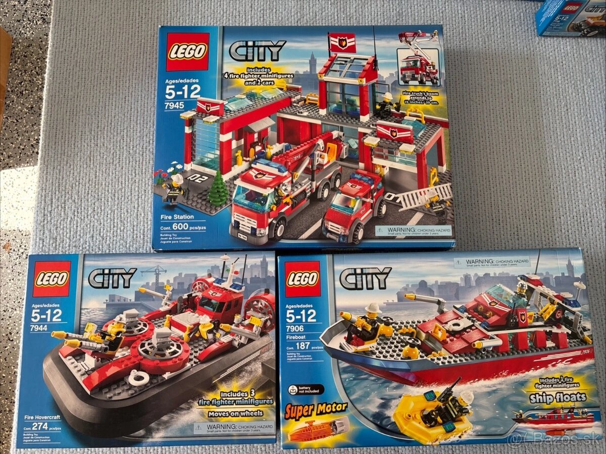 LEGO CITY 2007: 7945 7944 7906