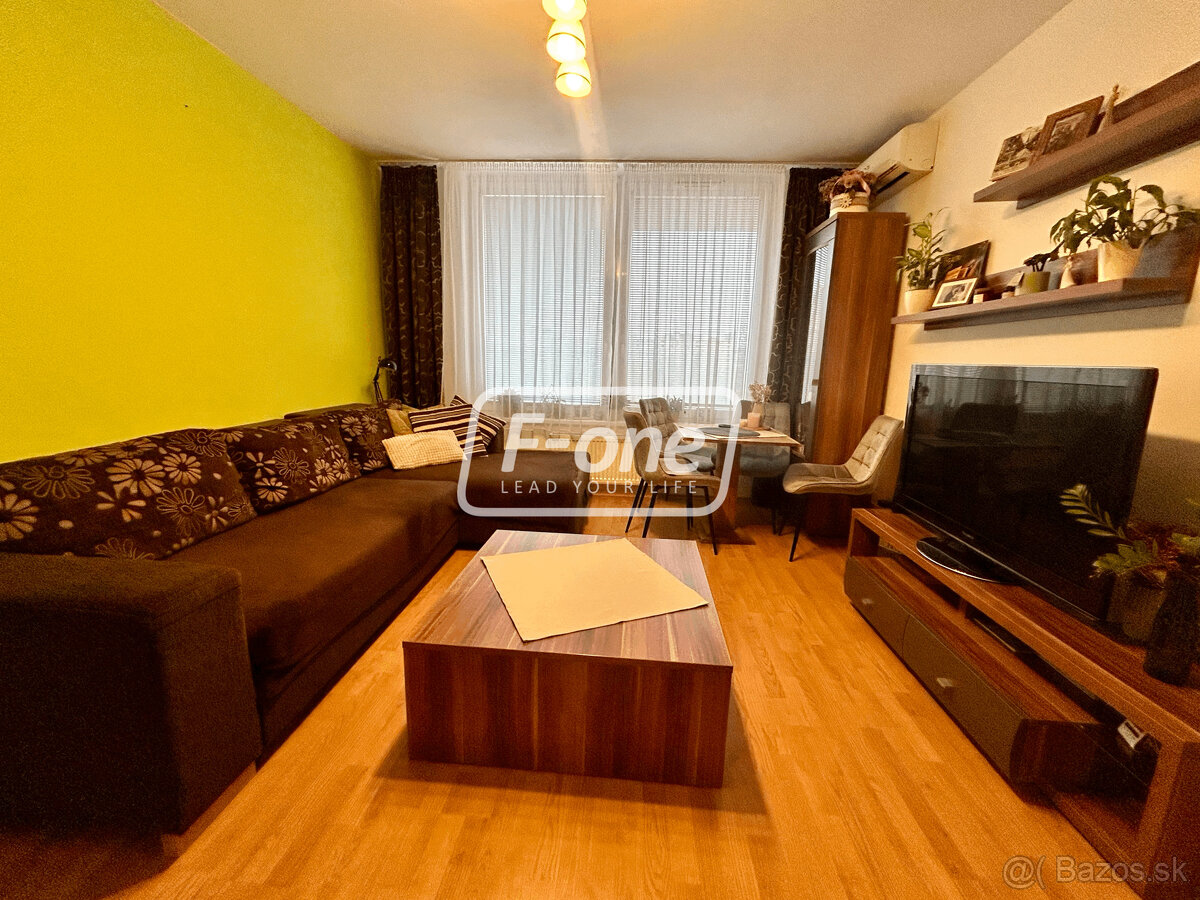 Prenájom 2 izbový byt - Bratislava - Ružinov, Nevädzová