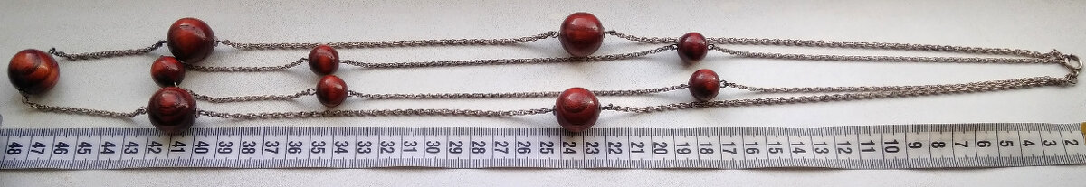 Strieborny nahrdelnik