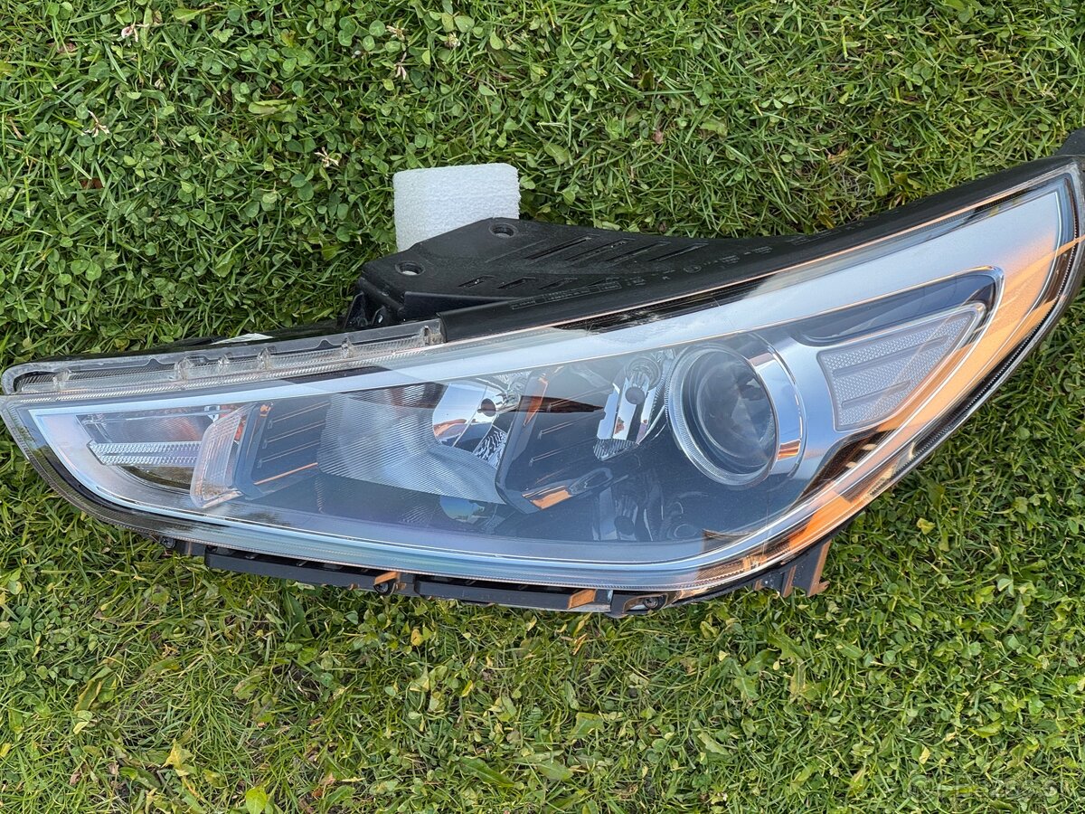 Hyundai I30 2017-21 svetlo