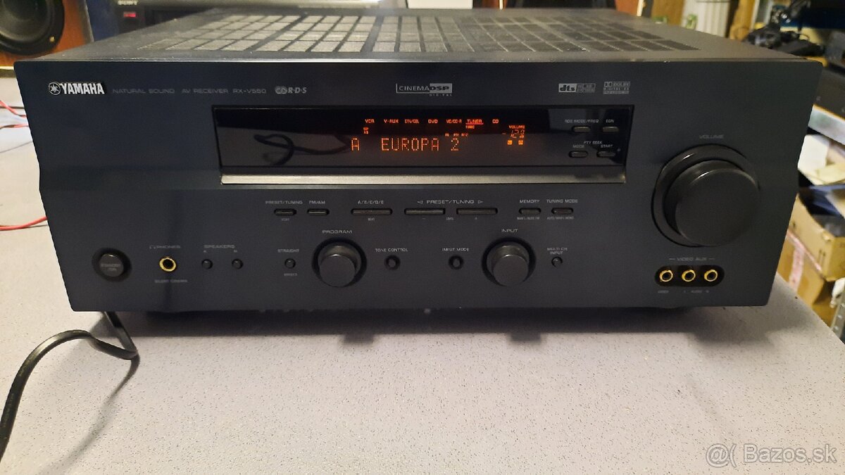Yamaha RX-V550