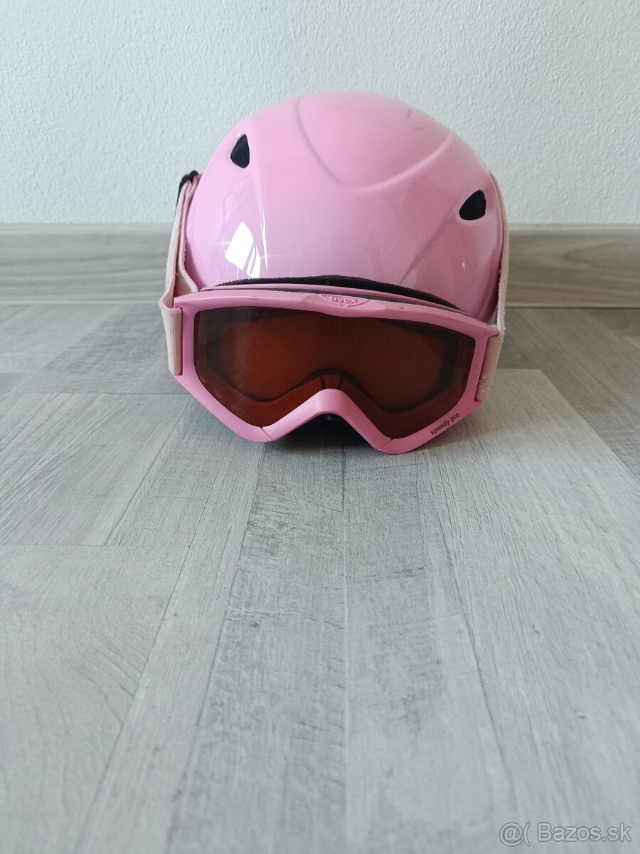Detská lyžiarska prilba s okuliarmi