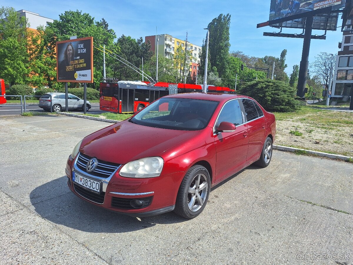 Predám Volkswagen Jetta 1.6 TSI, 2007, Sedan