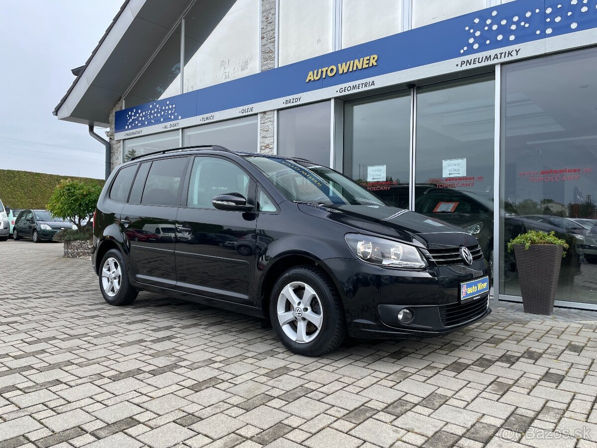 VW TOURAN 7-Miestne