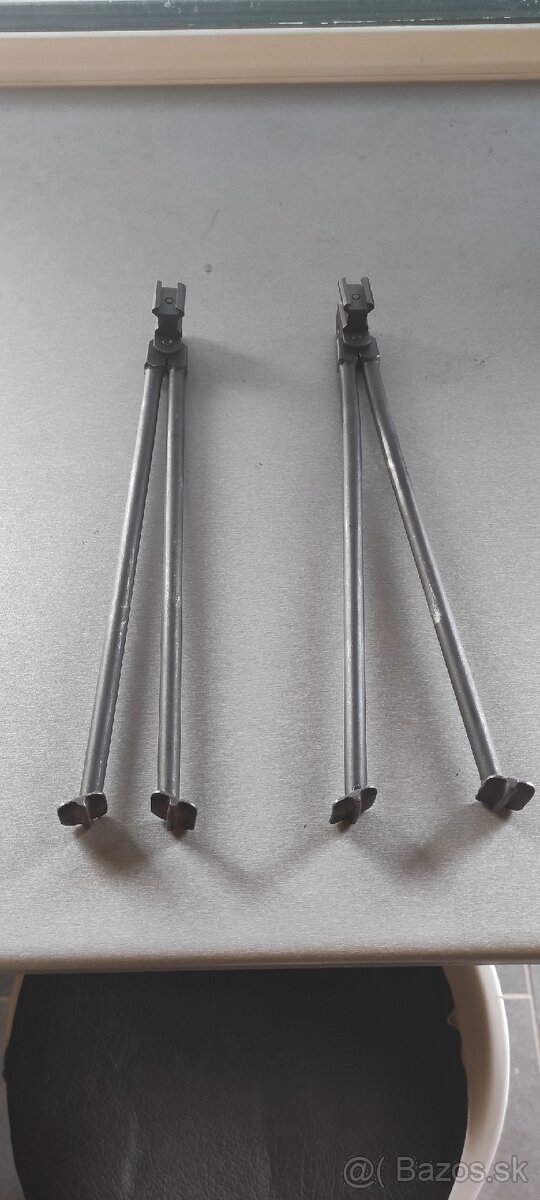 Dvojnožka samopal vz 58