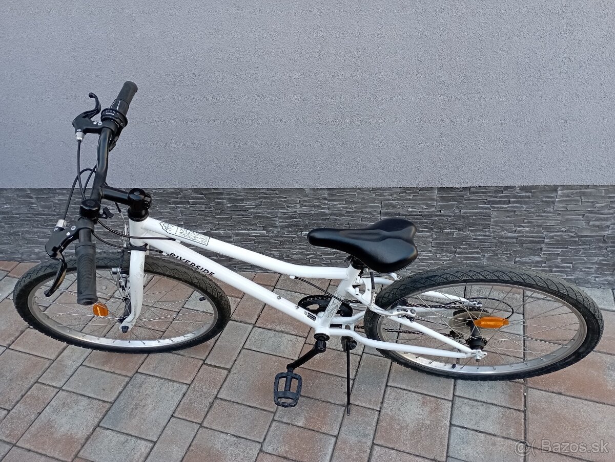 Detský bicykel značky BTWIN
