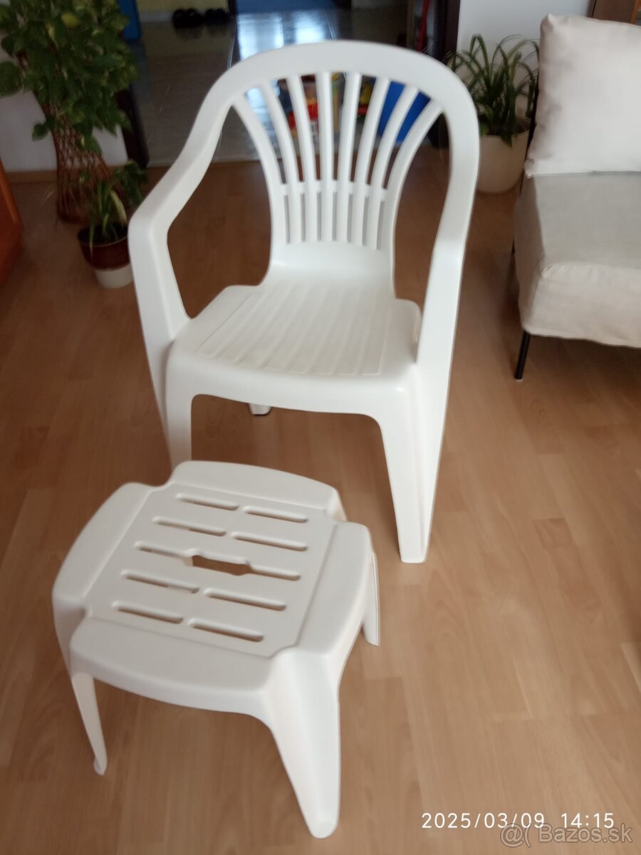 predám stoličku + podnož