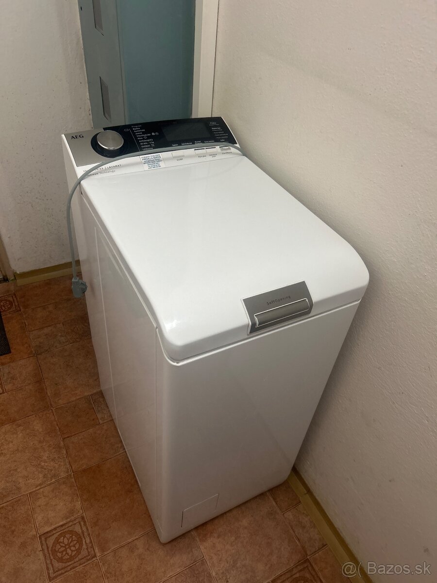 AEG 7000