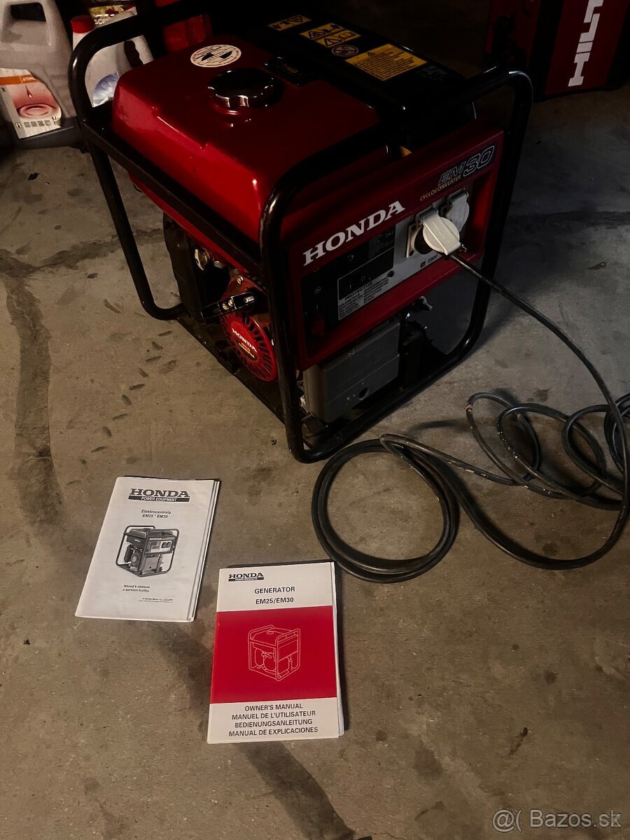 HONDA EM 30 cykloconvertor elektrocentrála AVR zánovní