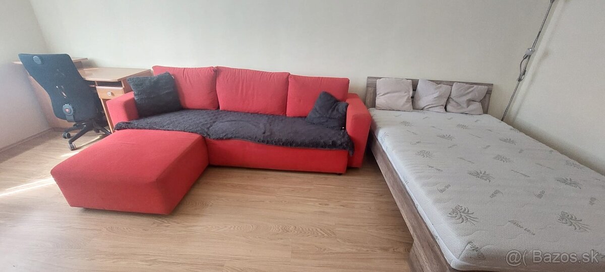 Sedačka rozkladacia