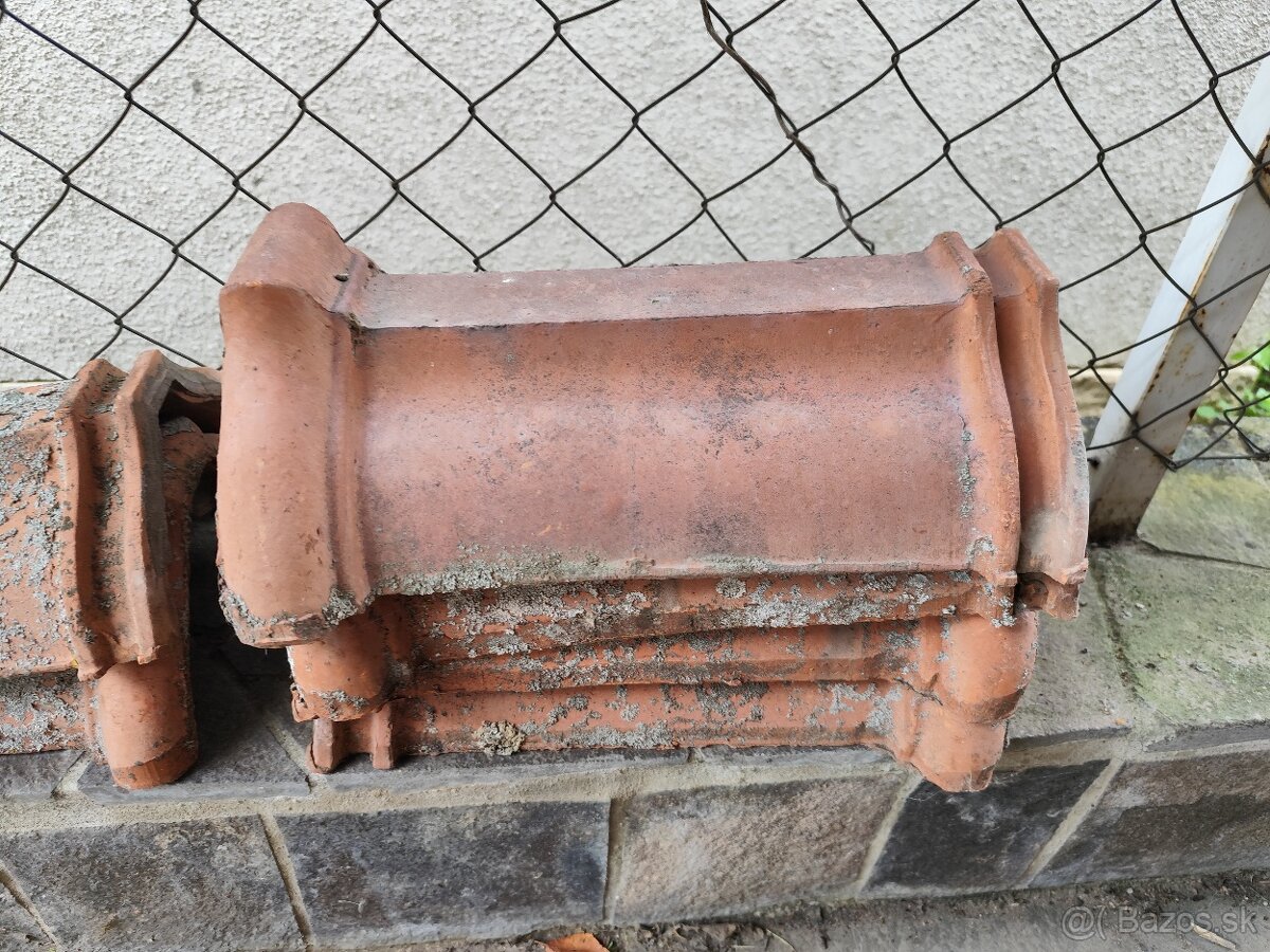 Hrebenače