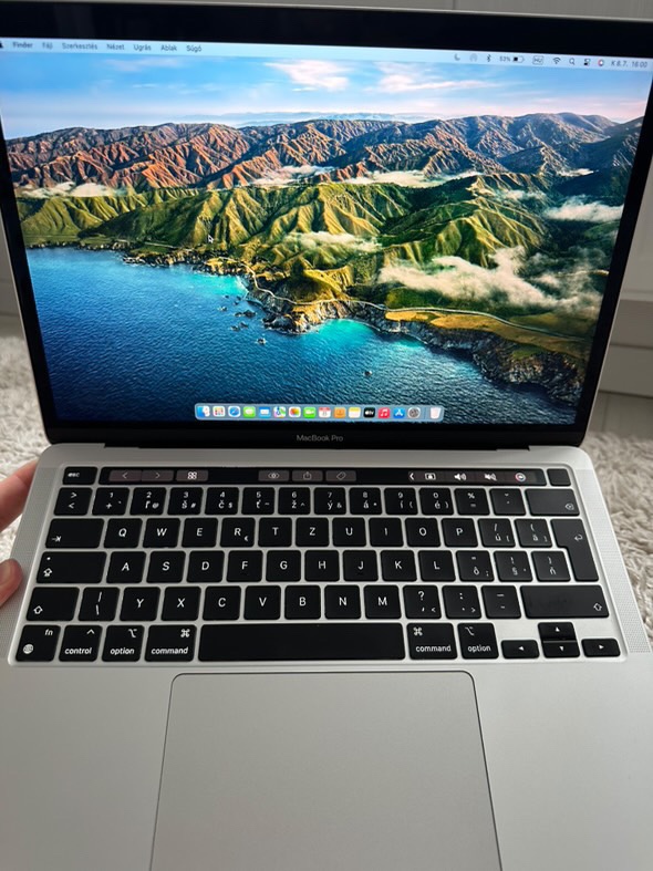 Apple MacBook Pro M2