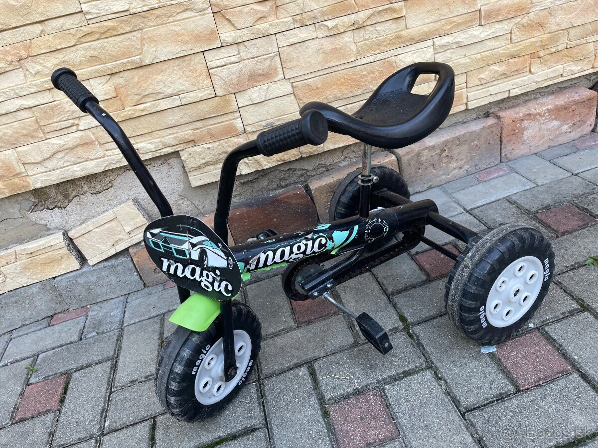trojkolka