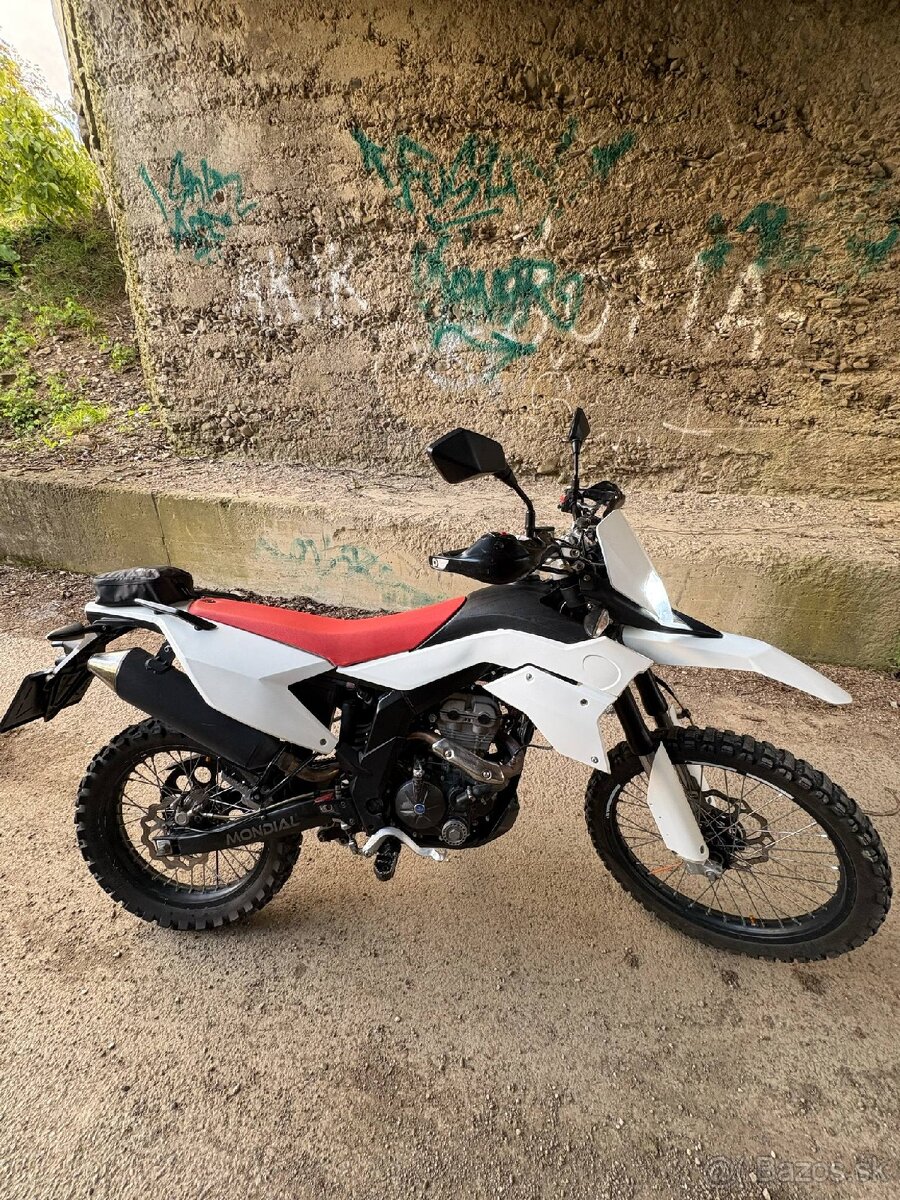 Mondial SMX 125 A1