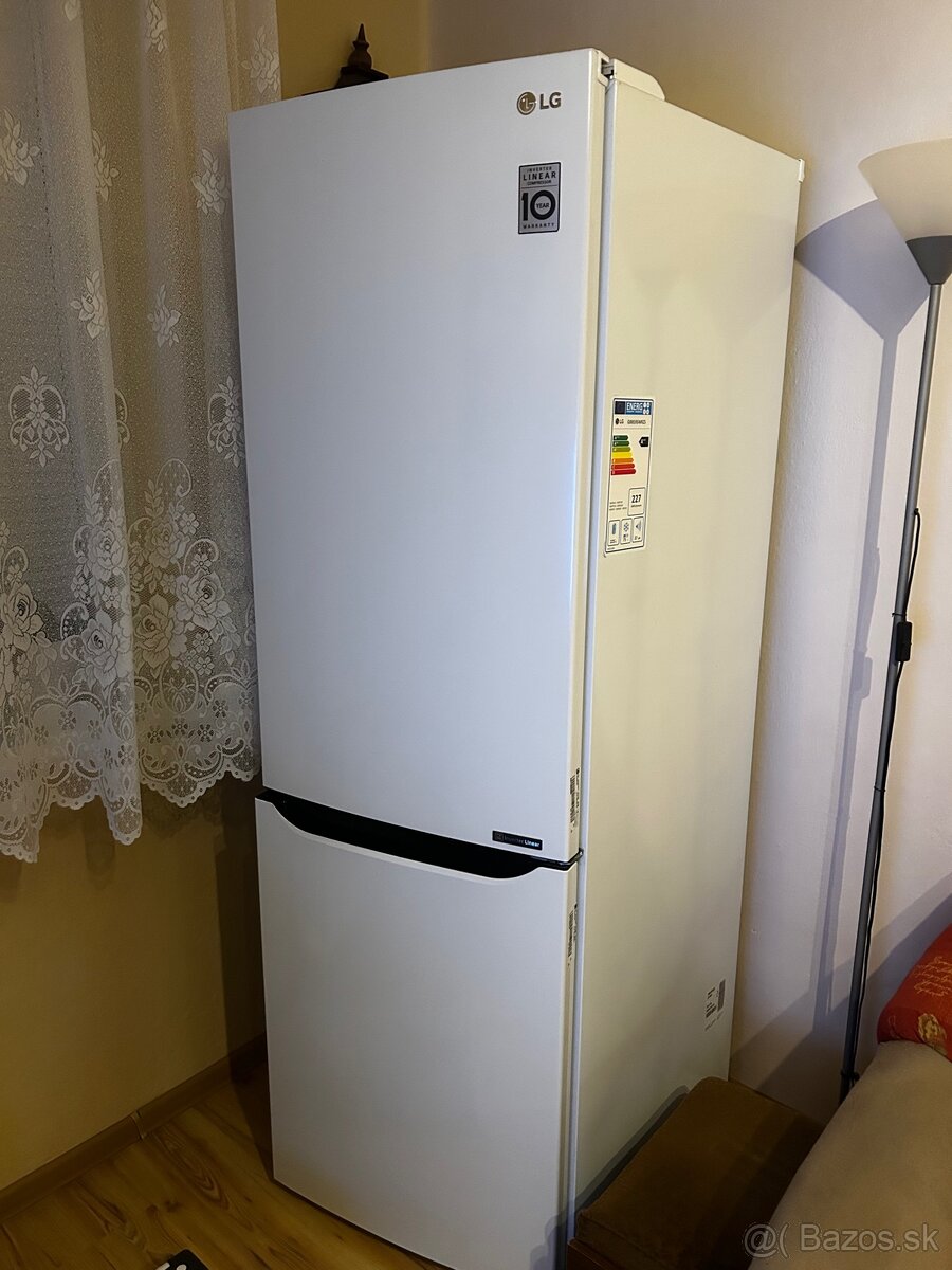 Chladnička LG