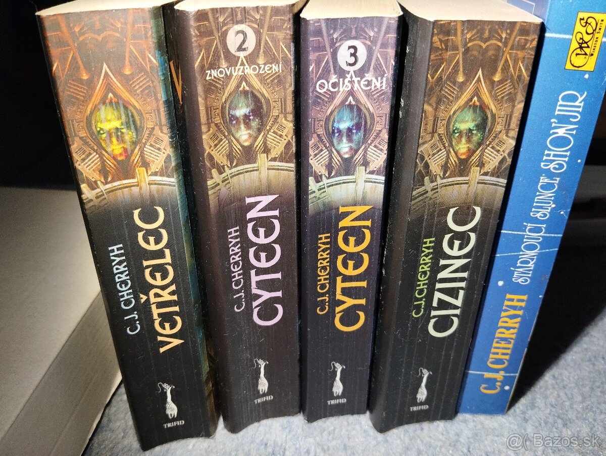 knihy J.C. Cherryh - sci fi