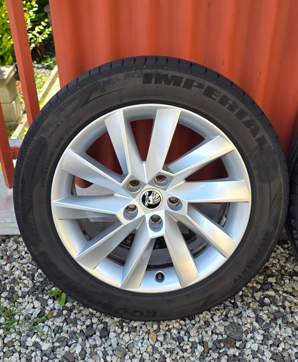 Startos r17 Škoda Superb 3