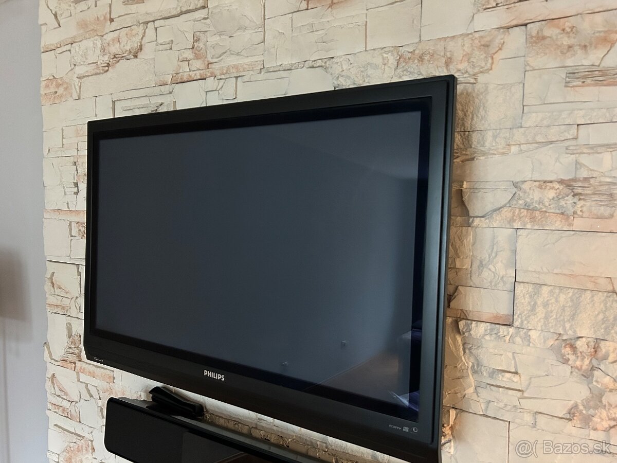 Predám TV Philips 107 cm