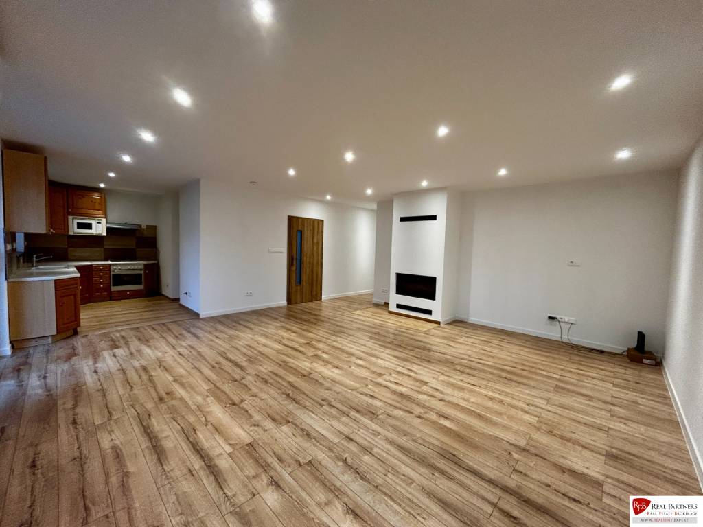 REB.SK Prenájom rodinného 5-izb domu Dunajská Lužná