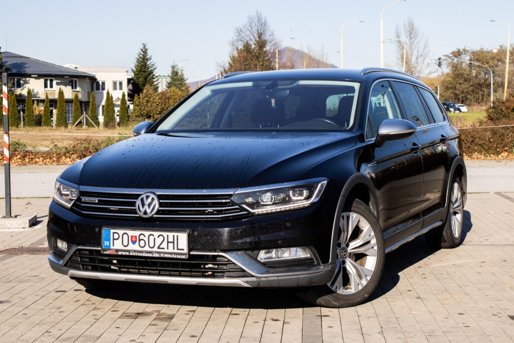 Volkswagen Passat Alltrack 2.0 TDI SCR 4Motion DSG, (2017)
