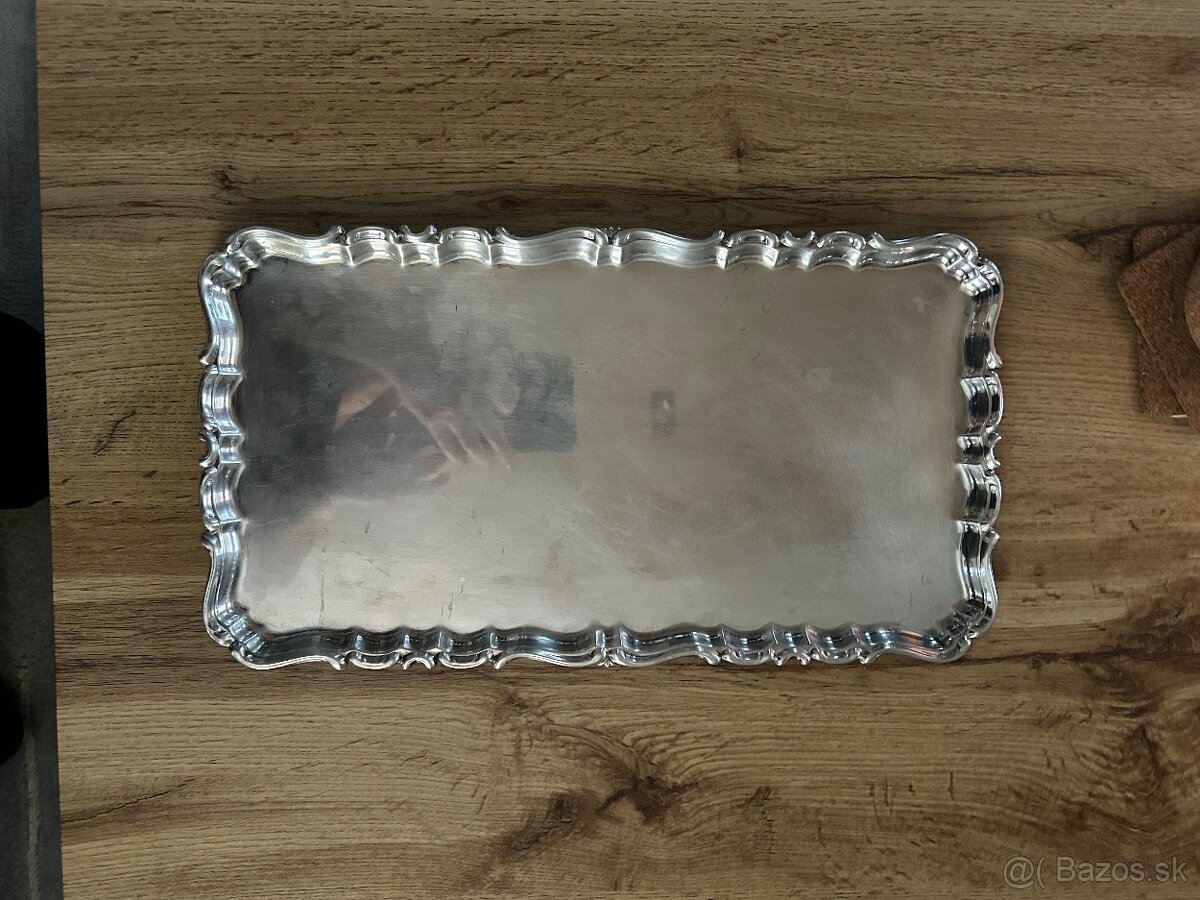 Strieborna tácka